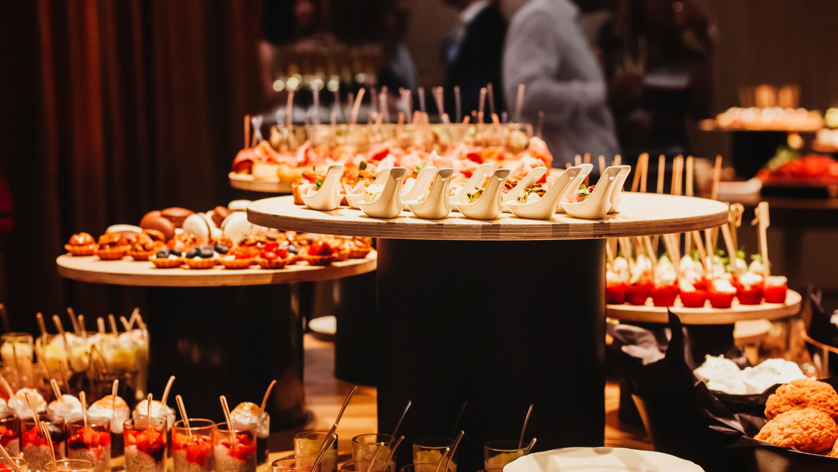 Simple and Affordable Cheap Wedding Food Ideas to Impress Your Guests